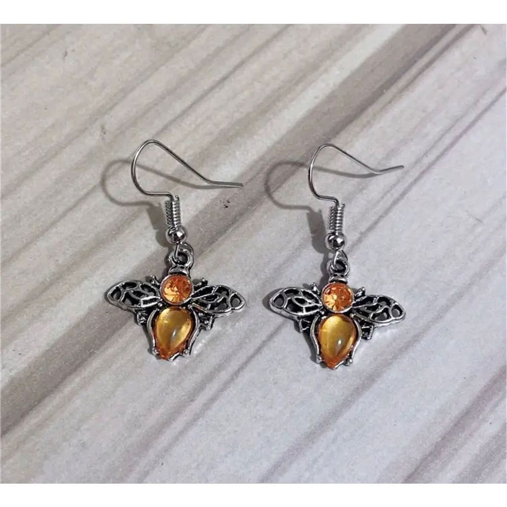 Exquisite Bee Design With Synthetic Gems Decor Dangle Earrings Retro Bohemian St